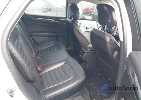 2013 Ford Fusion Se z USA, uszkodzony, nr VIN 3FA6P0HR7DR188200